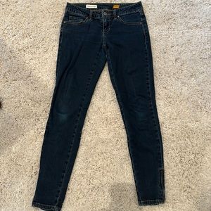 Pilcro and the Letterpress size 26 low-rise straight jeans